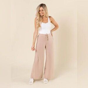 Spanx AirEssentials Womens Large Drawstring Cropped Wide Leg Lounge Pants Fawn